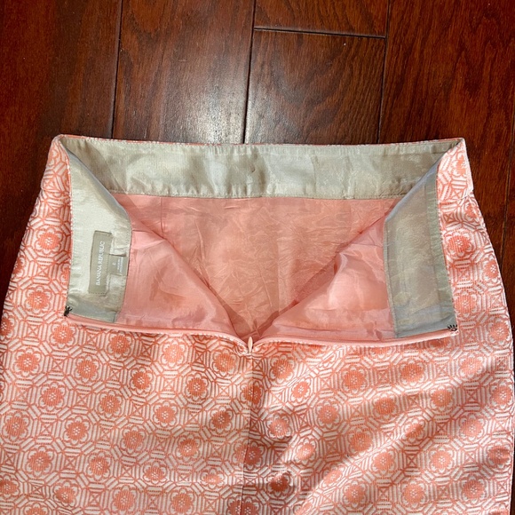 Banana Republic Pencil Skirt Peach Cream/Ivory Geometric Pattern Print Design - Picture 3 of 8
